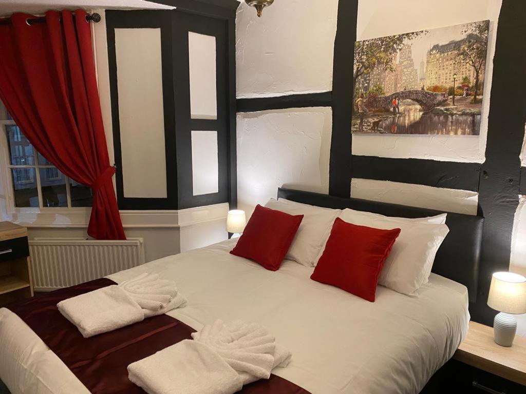 Bugle Hotel Titchfield Eksteriør bilde